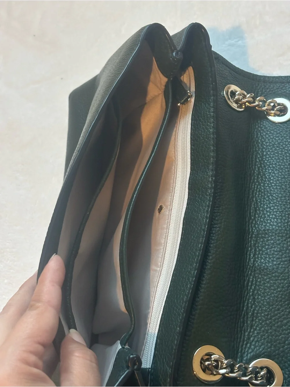 kate spade black pebbled leather shoulder bag with gold chain